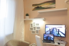 Camera in affitto con tv e internet fibra.